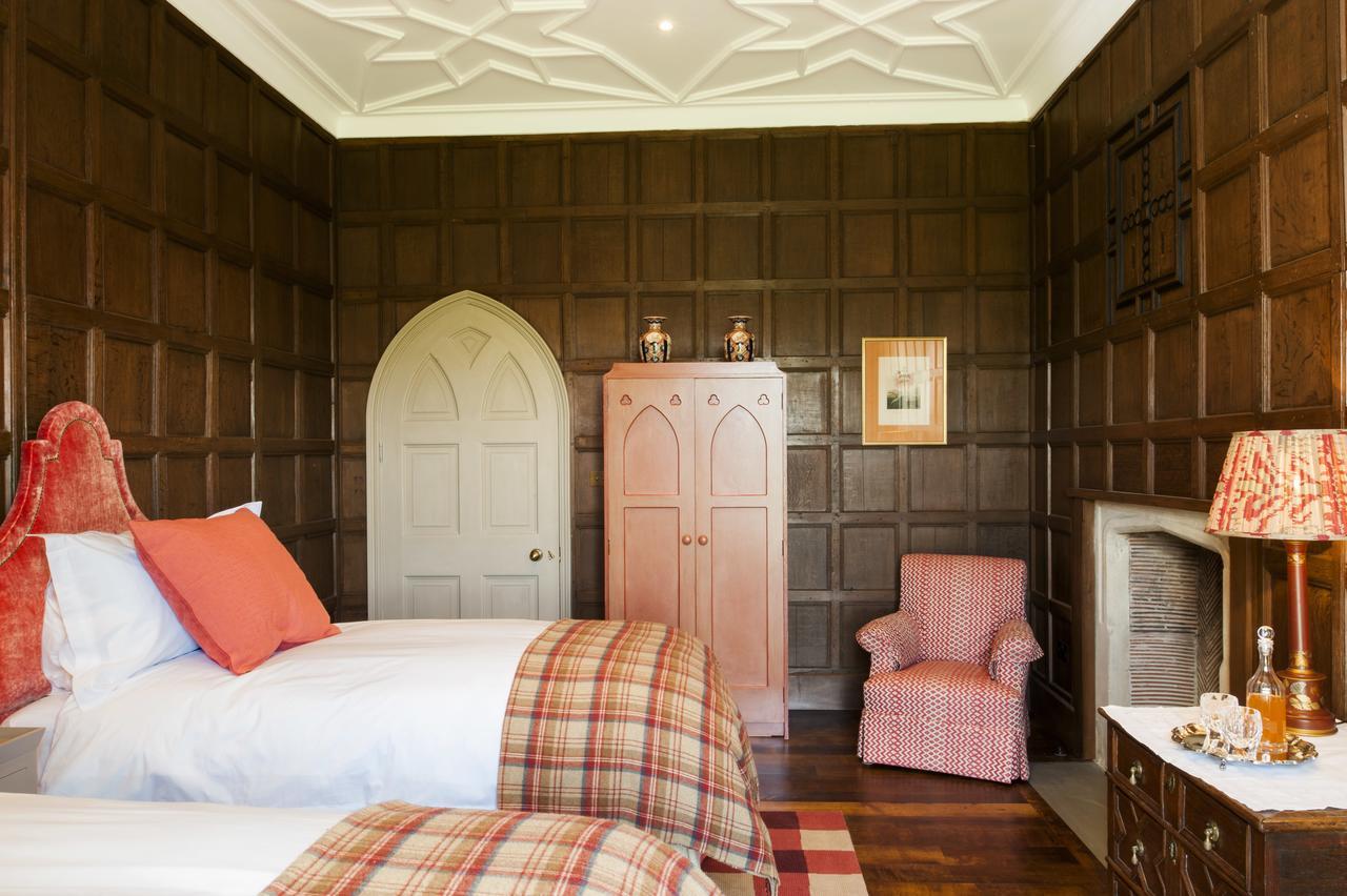 The North Wing - Combermere Abbey Whitchurch  Bagian luar foto