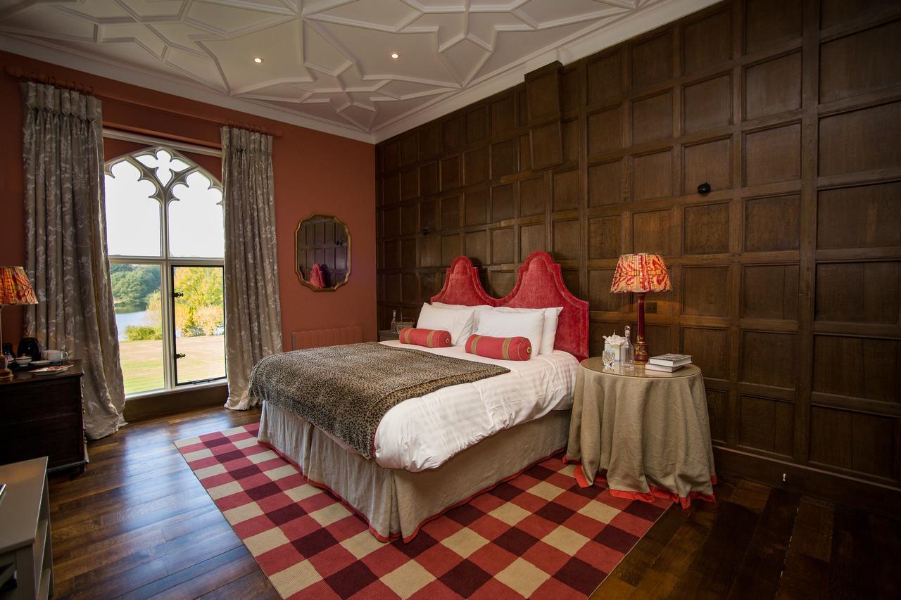 The North Wing - Combermere Abbey Whitchurch  Bagian luar foto
